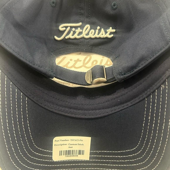NWT - Titleist Navy Blue Hat with White Stitching - Picture 5 of 5